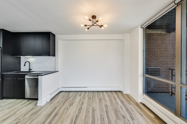 Photo - Rhythm and Blues - Oak Park