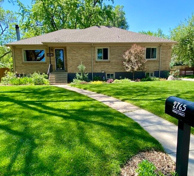 Photo - 2765 Pierce St