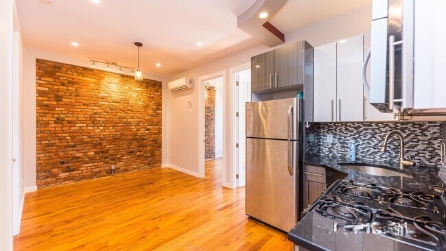 Photo - 1012 Fulton St Apartment Unit 3F