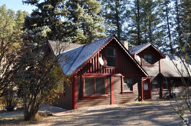 Building Photo - Adorable Cabin on Upper Bear Creek!! Unit A Rental