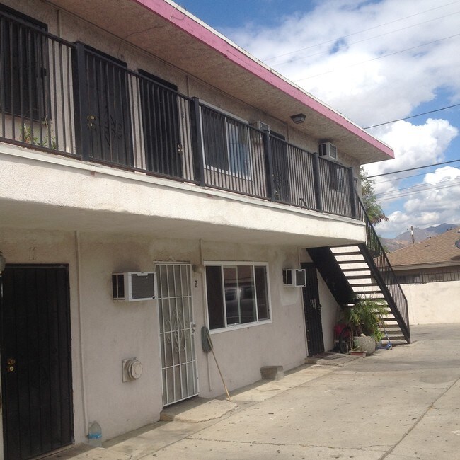 Photo - 10028 San Fernando Rd Apartments
