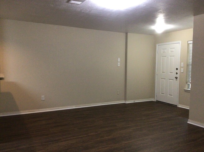 Photo - 22270 Queenbury Hills Dr