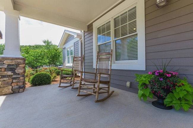 Photo - Seasons at Biltmore Lake Condominiums