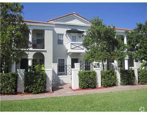 Building Photo - 708 NW 83rd Pl Rental