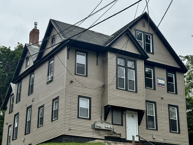 Building Photo - 107 Comstock Ave Unit 3