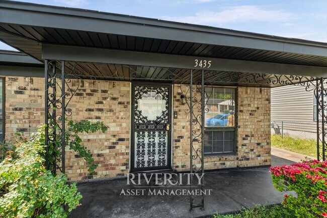 Photo - 3435 Forrester Rd