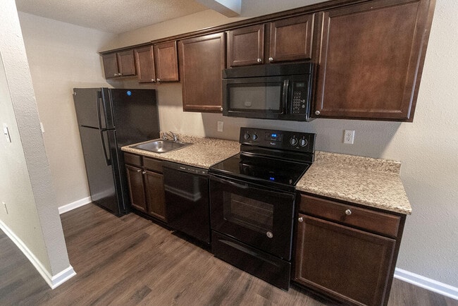 Photo - 105 N Garth Ave Unidad 09