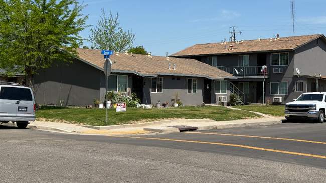 Building Photo - 1530 Edgar Ave Rental
