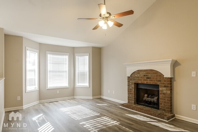 Photo - 30 Crestbrook Dr