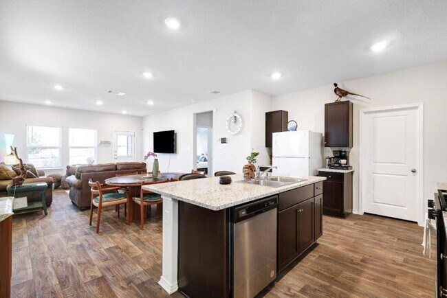 Photo - Move in Ready and FULLY FURNISHED 3 BD/2 B...