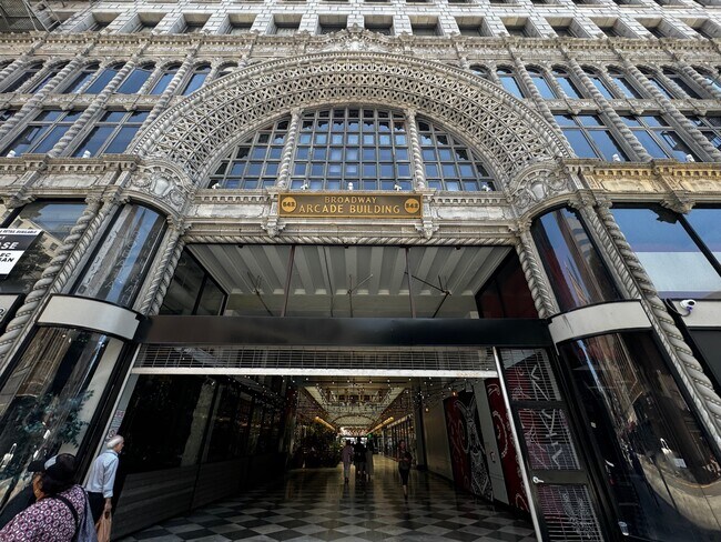 Spring Arcade Building - Spring Arcade Building Apartments