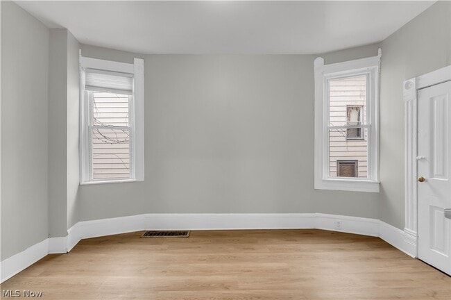 Photo - 1345 W 61st St Unit 1/DN