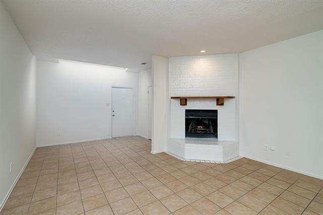 Photo - 1445 Weiler Blvd
