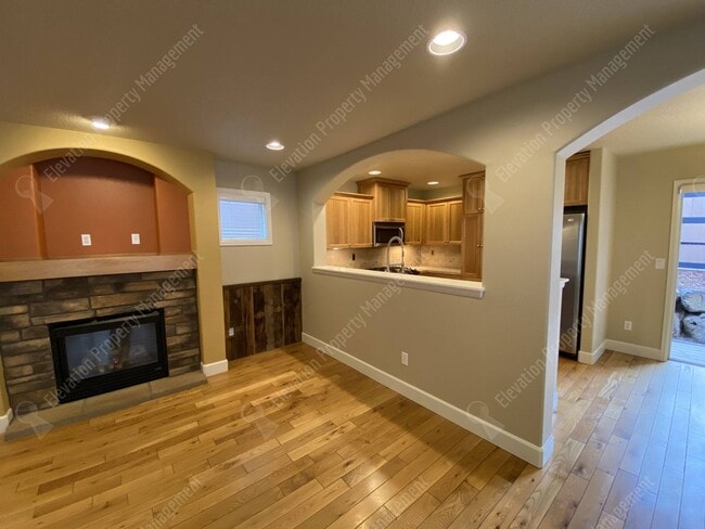 Photo - 3-BR Craftsman Home in NW Bend- Boyd Acres