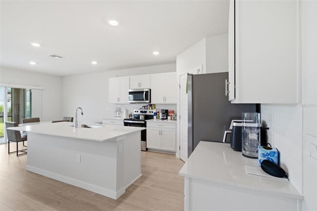 18114 Wheathouse Pl