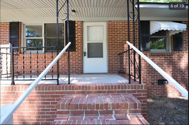 Building Photo - 4050 Frazier St