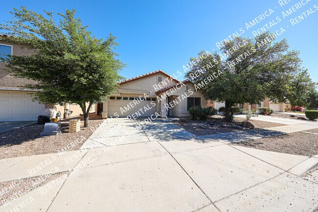 Photo - 4930 W Desert Dr