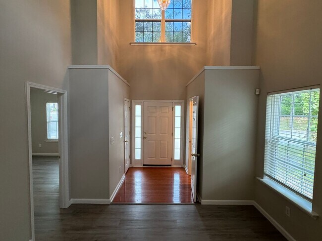 Photo - 2184 Winthrop Chase Dr