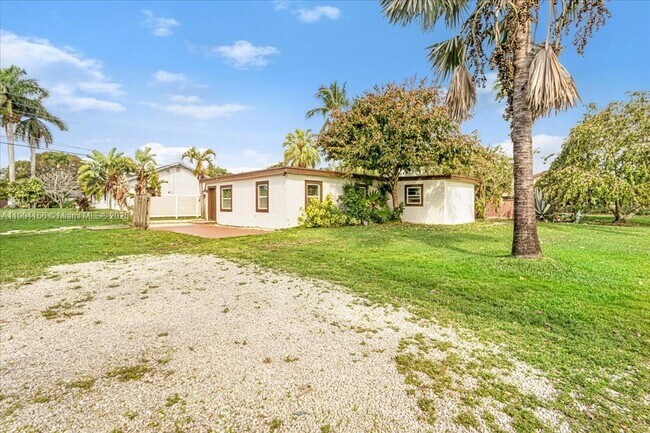 Photo - 4421 SW 73rd Terrace