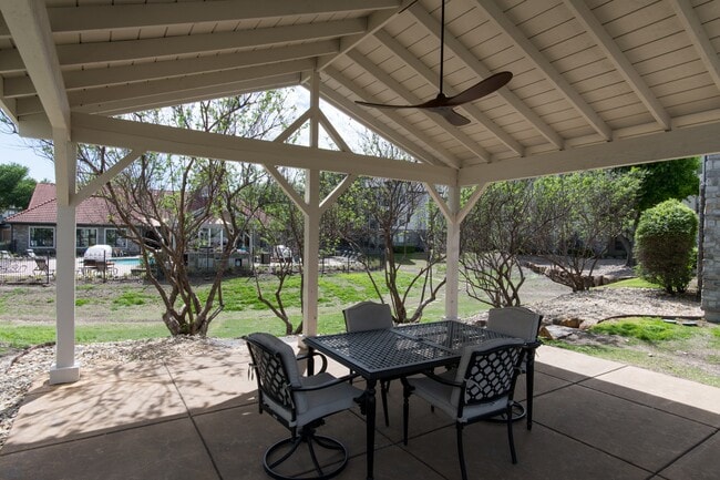 Silverado Apartments