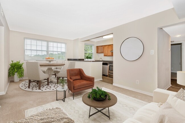 Luxurious Living Area | Apartment in Hyattsville, MD | Landmark Apartments