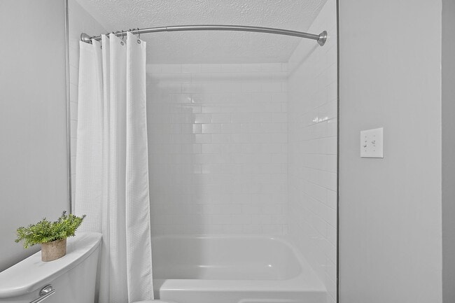 Photo - 8Ninety at Loveland