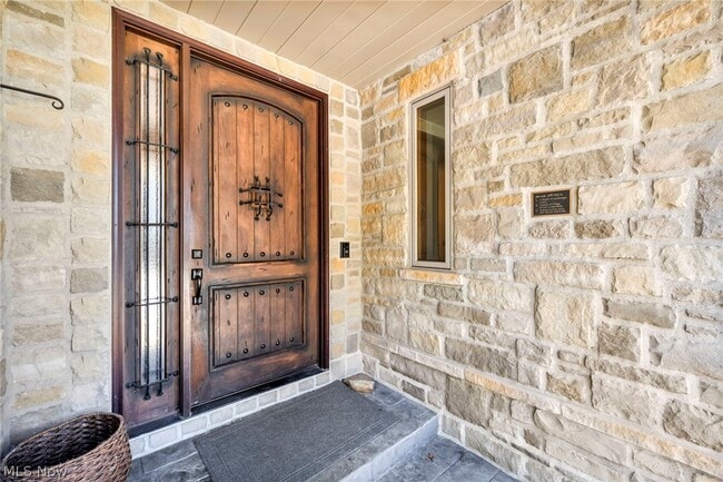Photo - 7184 Neff Rd