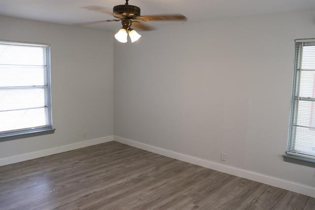 Photo - 6415 Latta St