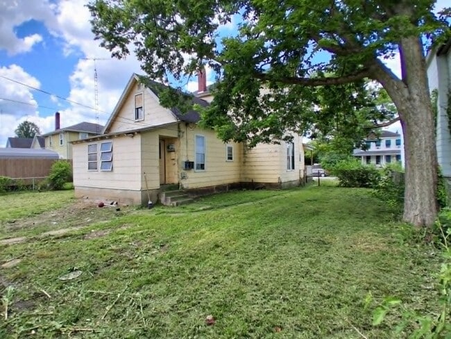 Photo - 317 SW 3rd St