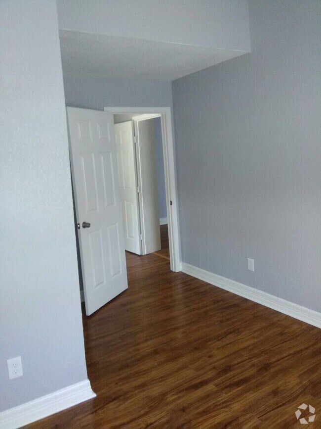 Building Photo - 3114 Avenue M 1/2 Unit A Rental