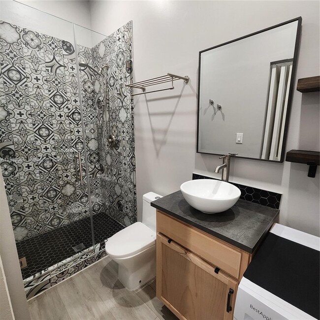 Photo - 14639 SW 158th path Unit A