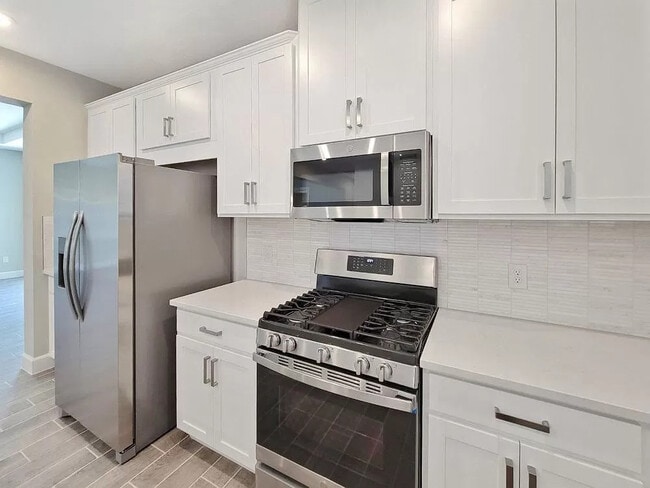 Photo - 11019 Devonbridge Dr