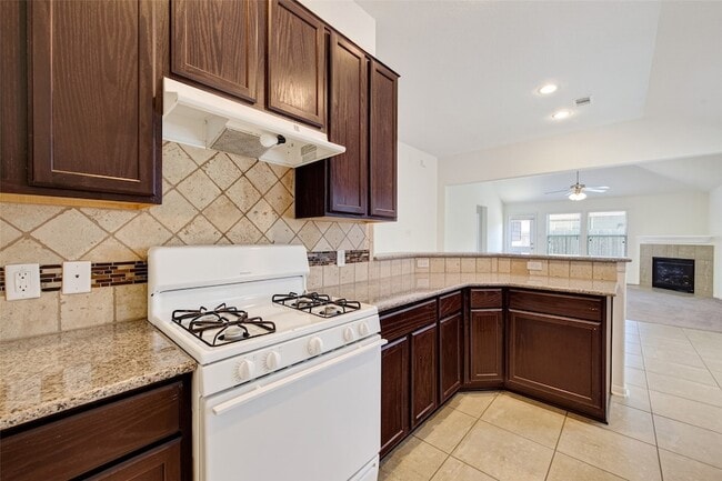 3315 Madison Elm St