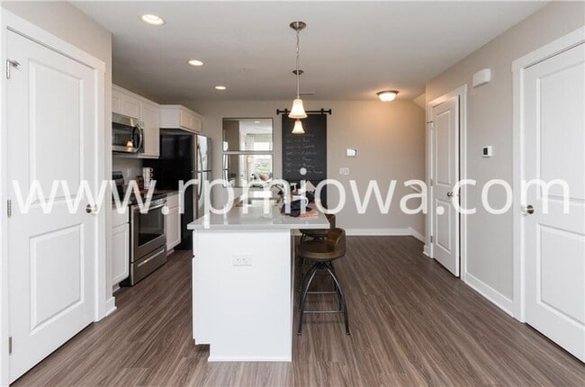 Photo - UPDATED!! 2 Bedroom, 2.5 Bath Townhome in Ankeny
