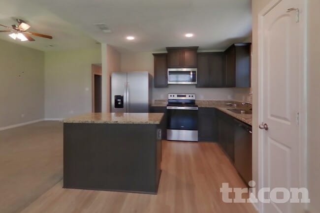 7715 Vacek Meadows Loop