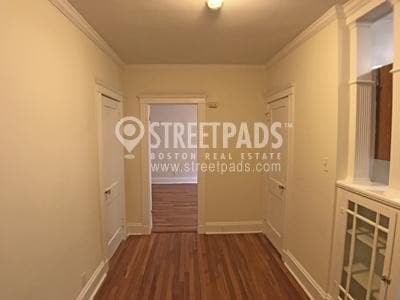 Photo - bedroom in Cambridge MA 02138