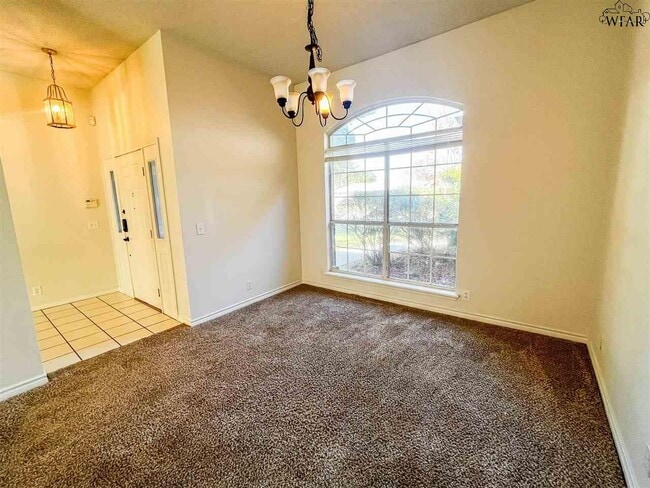 Photo - 2324 Hunters Glen St