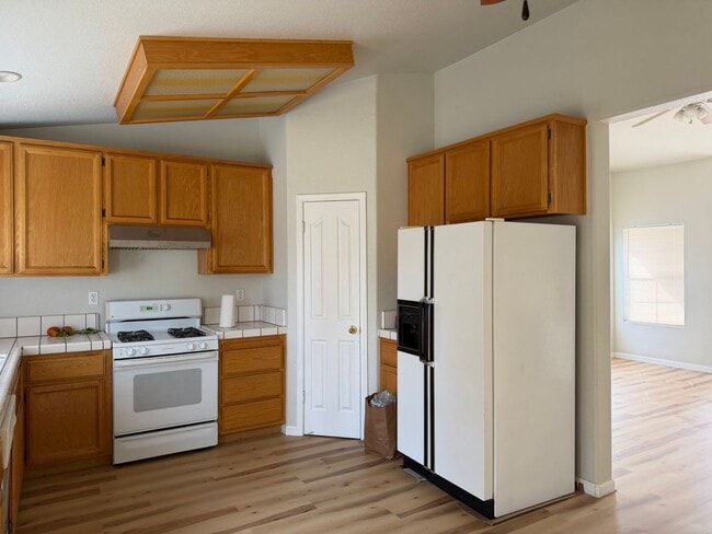 Photo - Charming 3-Bedroom, 2-Bath Home with Spacious Backyard in Elk Grove