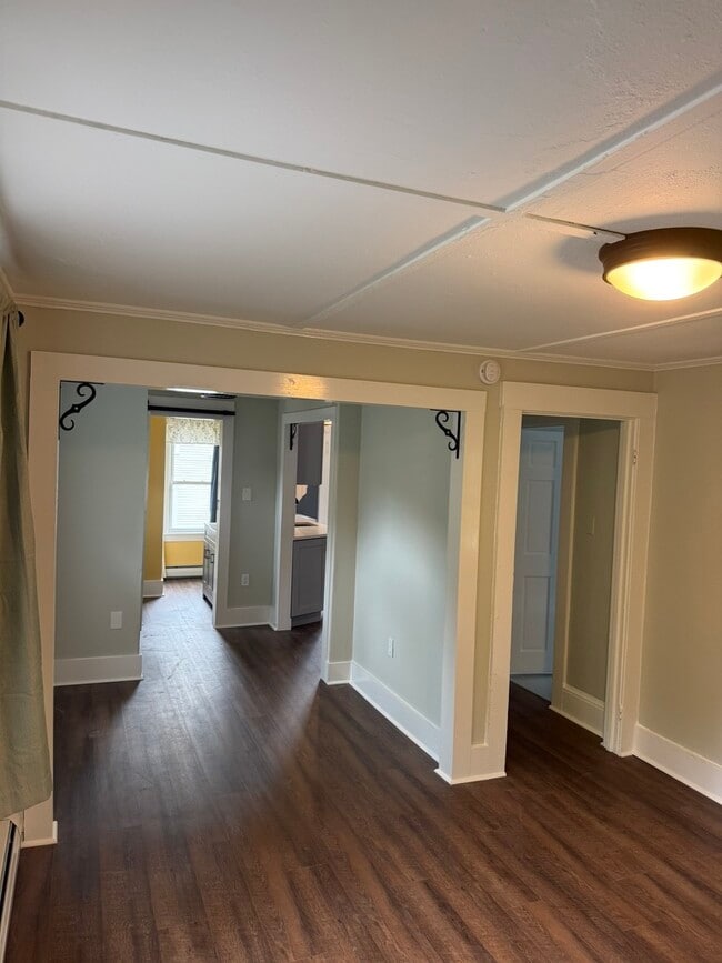 40 Russell St Unit 2