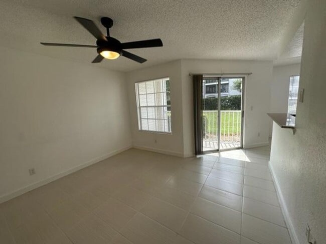 Photo - 1st Floor 1 Bedroom and 1 Bathroom Condo located in the Gated Community of Lexington Place