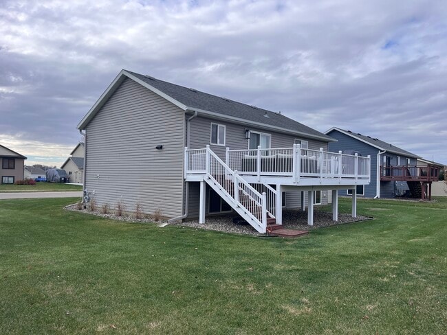 Photo - 5445 Florence Dr NW