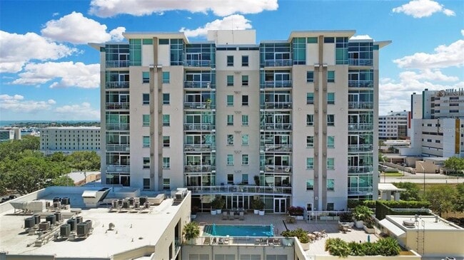 Photo - 400 4th Ave S Unidad 301