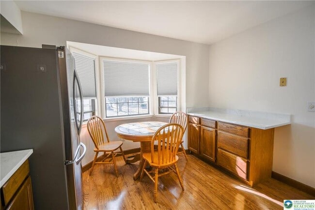 Photo - 2505 Madison Ave