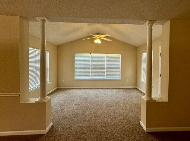 Photo - Myrtle Beach - 3 Bedroom / 2 Bathroom House