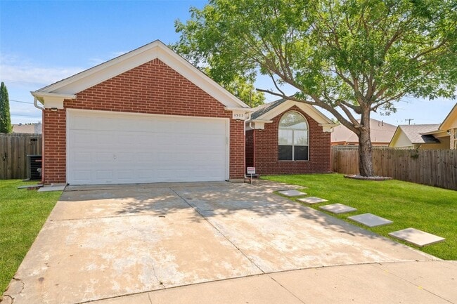 Photo - 6903 Hawaii Ln