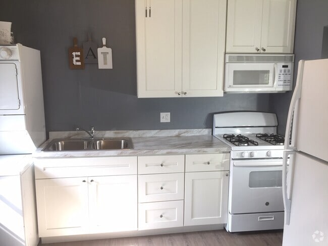 Building Photo - Ervin St Rental
