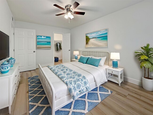 Photo - 1016 E Walker St Unit 1