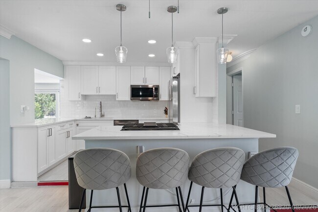 Photo - 108 SE 31st Ave