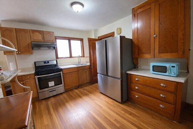Photo - 23 Menotomy Rd Unit 1