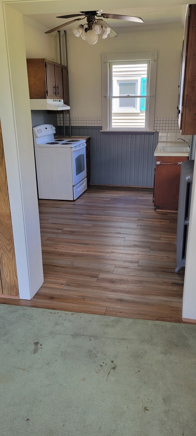 Photo - 133 New St Unidad 133 new st